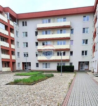 1,5 izbový byt na prenájom na Bakossovej ulici v Banskej Bys - 11