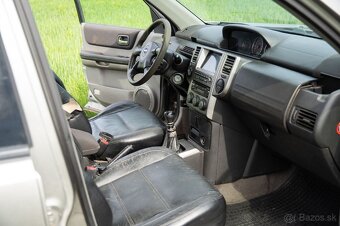 Predám Nissan xtrail 4x4 2,2 100kw nafta - 11