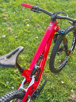 YT JEFFSY UNCAGED - 11