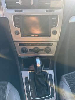 Volkswagen GOLF, 1.6, DSG - 11