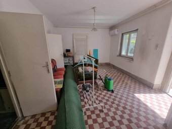 Na predaj vynikajúci rodinný dom v obci Nagyoroszi, Maďarsko - 11
