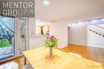 REZERVOVANÉ - 360° VR - Ponúkame na predaj RD s bazénom, stu - 11