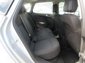 Opel Astra 1.7 CDTi 110k Enjoy - 11