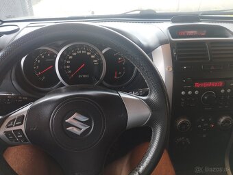 Suzuki Grand Vitara 4x4 - 11