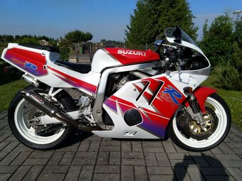 Ducati, Triumph, Kawasaki, Suzuki, Benelli, BMW, Honda .... - 11