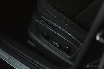 Škoda Octavia Combi Scout 2.0 TDi 135 kW - 11