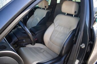 Volkswagen Touareg II 4.2 V8 TDI Premium, 250 kW, A8, 5d. - 11