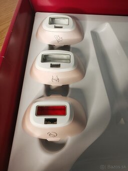 Philips Lumea BRI976/00 - IPL depilátor s nadstavcami v supe - 11