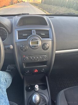 Renault Megane 2009 - 11