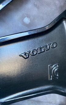 Originální Alu kola 5x108 Volvo XC40 R19 DOT22 - 11
