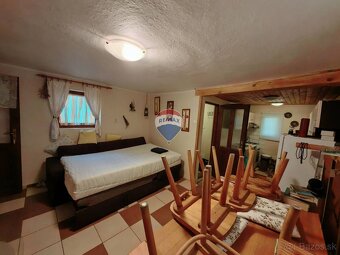 2 pekné rodinné domy na pozemku 1193m2, Kováčová pri Rožňave - 11