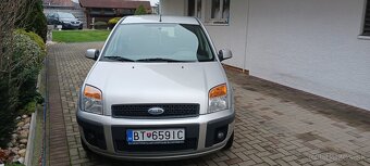 Predám Ford Fusion 1.4 59kW - 11