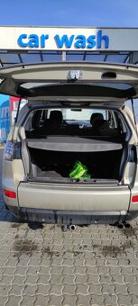 Mitsubishi Outlander 2.0 TDI 103 kw - 11