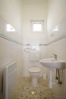 Kompletne zrekonštruovaný RD s veľkým 700m² pozemkom, Rajka - 11