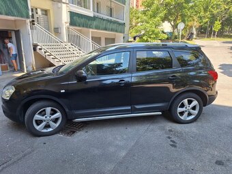 Nissan Qashqai +2 - 11