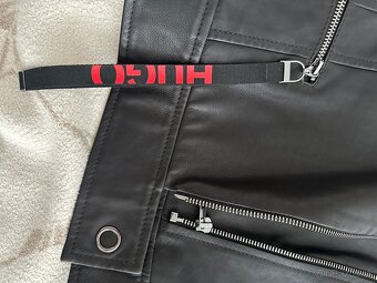 Nová HUGO BOSS koženná bunda - 11