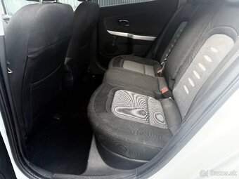 KIA ceed 1.6Crdi 94kw 2015 - 11