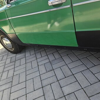 Predám Lada 2103 - 11