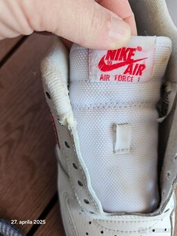 Nike airforce 1 valentines Day 38.5 - 11