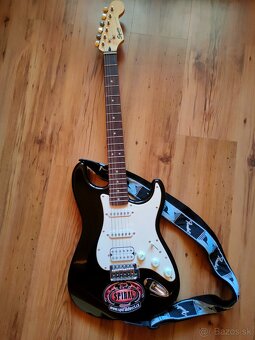 Predám gitaru Fender Squier + combo Nux - 11
