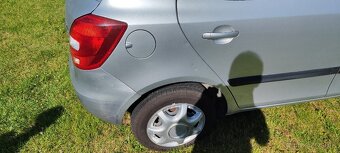 Škoda Fabia 2 hatchback 1,4  16V - 11