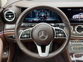 Mercedes-Benz E400 d 4Matic Multibeam, Pano, Burmester, 360 - 11
