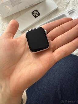 Apple Watch SE 40mm - 11