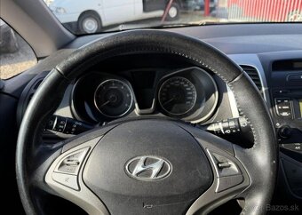 Hyundai ix20 1,4 CRDi TAŽNÉ, +SADA KOL nafta manuál 57 kw - 11