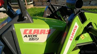 Šlapací traktor Class Axos 330 - 11