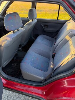 Renault 19 1.4i 33100KM - 11