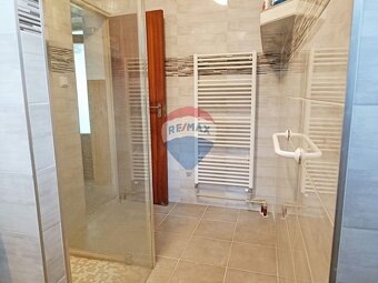 TICHÉ BÝVANIE V SRDCI MALÝCH KARPÁT – 4-IZBOVÝ DOM V DUBOVEJ - 11