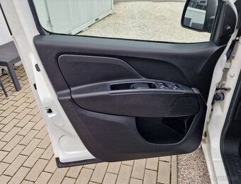 FIAT DOBLÓ PANORAMA 1.6 MULTIJET 105 LOUNGE - 11