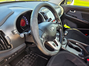 KIA SPORTAGE 4x4 AUTOMAT - 11