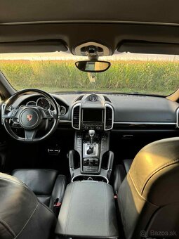 Porsche Cayenne - 11