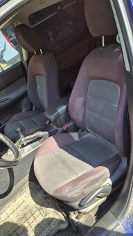 Mazda 6 2,0D 100kw kód motora: RF - 11