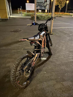 Sur-Ron Light Bee X Model 2024 - 3 mesiace starý s faktúrou - 11