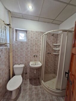 EXKLUZÍVNE na predaj 4-izbový RD v obci Bošany. - 11