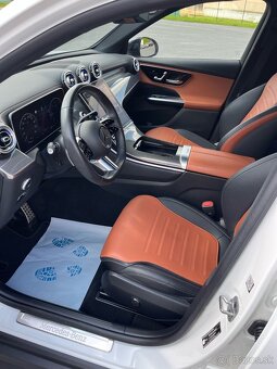 Mercedes-Benz GLC 220 D 4-Matic AMG-Packet//NOVY MODEL// - 11