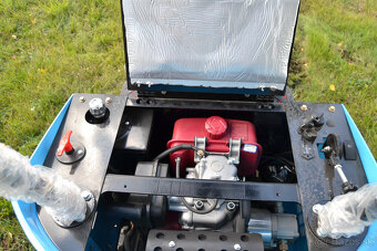 Bagr HT 1000g Koop motor - 11