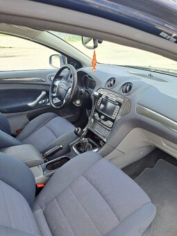 Ford Mondeo 2.0 TDCi 103kw - 11