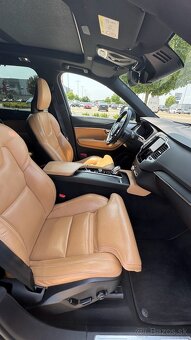Volvo XC90 B5 (P) 2.0L 250hp KERS Inscr 7s AT8 AWD - 11