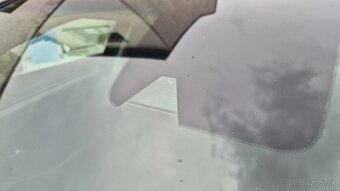 Hyundai i30 Fastback 103kw - 11