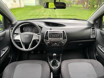 Hyundai i20 1.2i 16V Classic - 11
