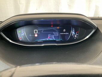 Peugeot 3008 1,6 BlueHDi Allure - 11