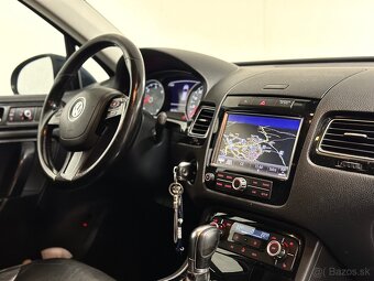 VW Touareg 3.0 TDi V6 245hp 4x4 - 11