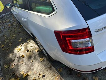 Škoda Octavia Combi 2.0 TDI SCR Ambition DSG - 11