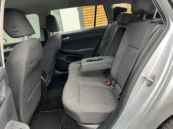 VW Golf VIII Variant 2.0 TDI 85kw DSG - 11