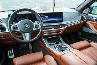 BMW X7 xDrive 40d - 11
