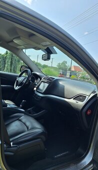 Fiat Freemont 2.0 16V 170k MultiJet Longue 4x4 A/T - 11