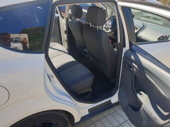 SEAT ALTEA XL 1.9TDi 77kw.Rok 2010 - 11
